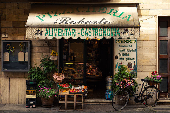 Roberto's Market